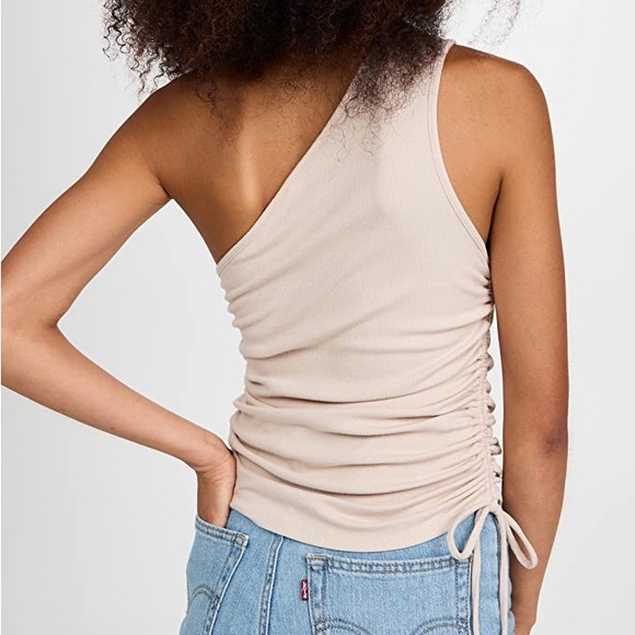 Moving sale NWT Wayf lacy shoulder tank top - Picture 3 of 5